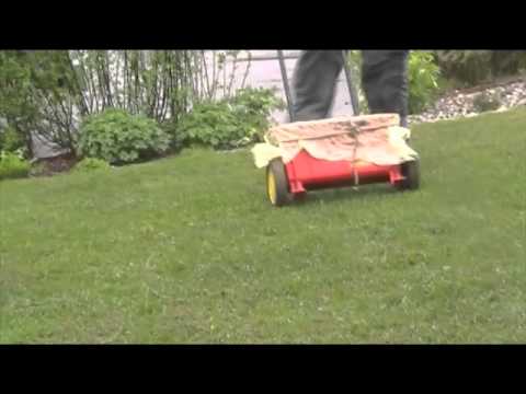 Rasenpflege im Frhjahr - Teil 4: Rasen sen mit dem Gardena Streuwagen